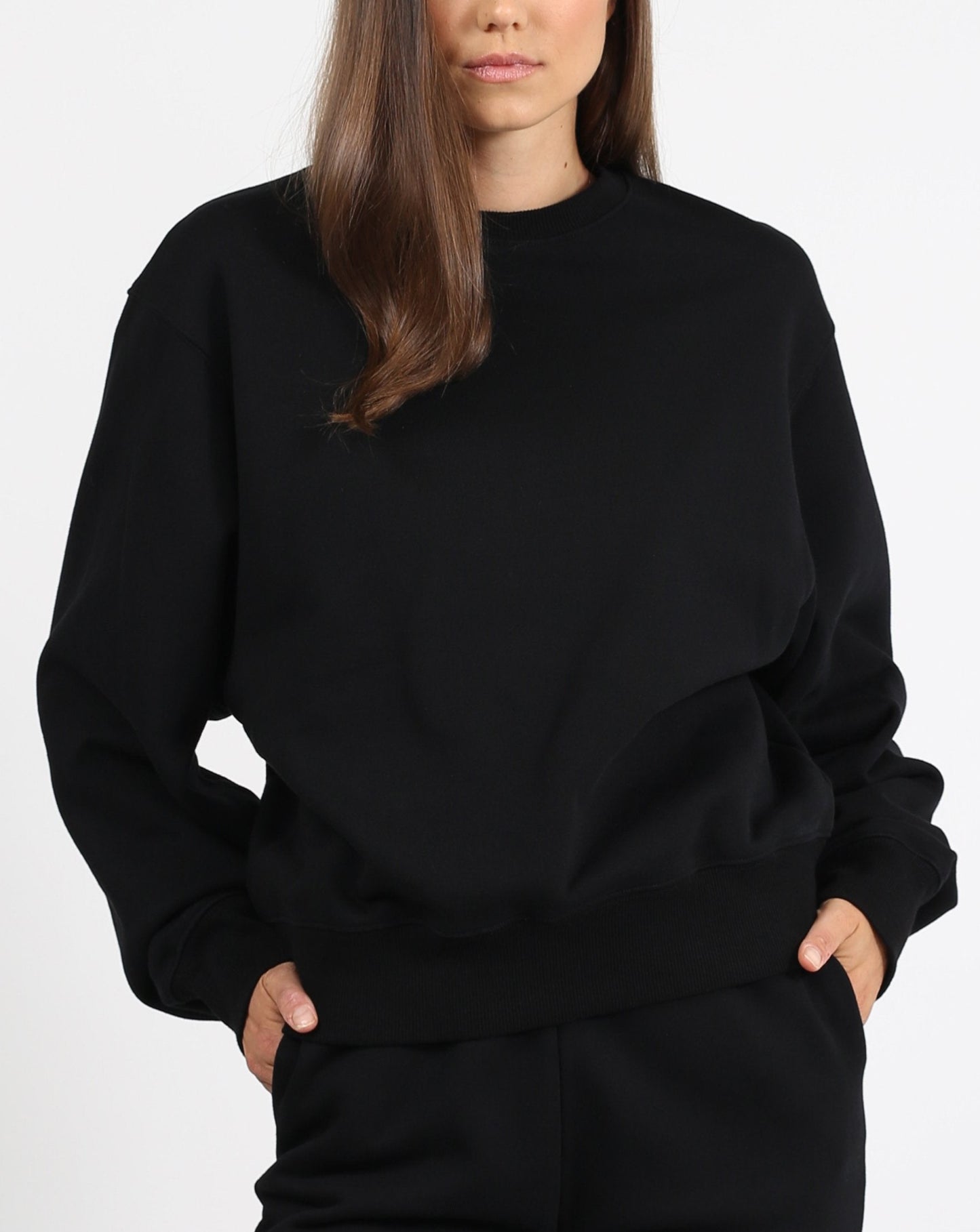 Brunette Basics Best Friend Crew In Black