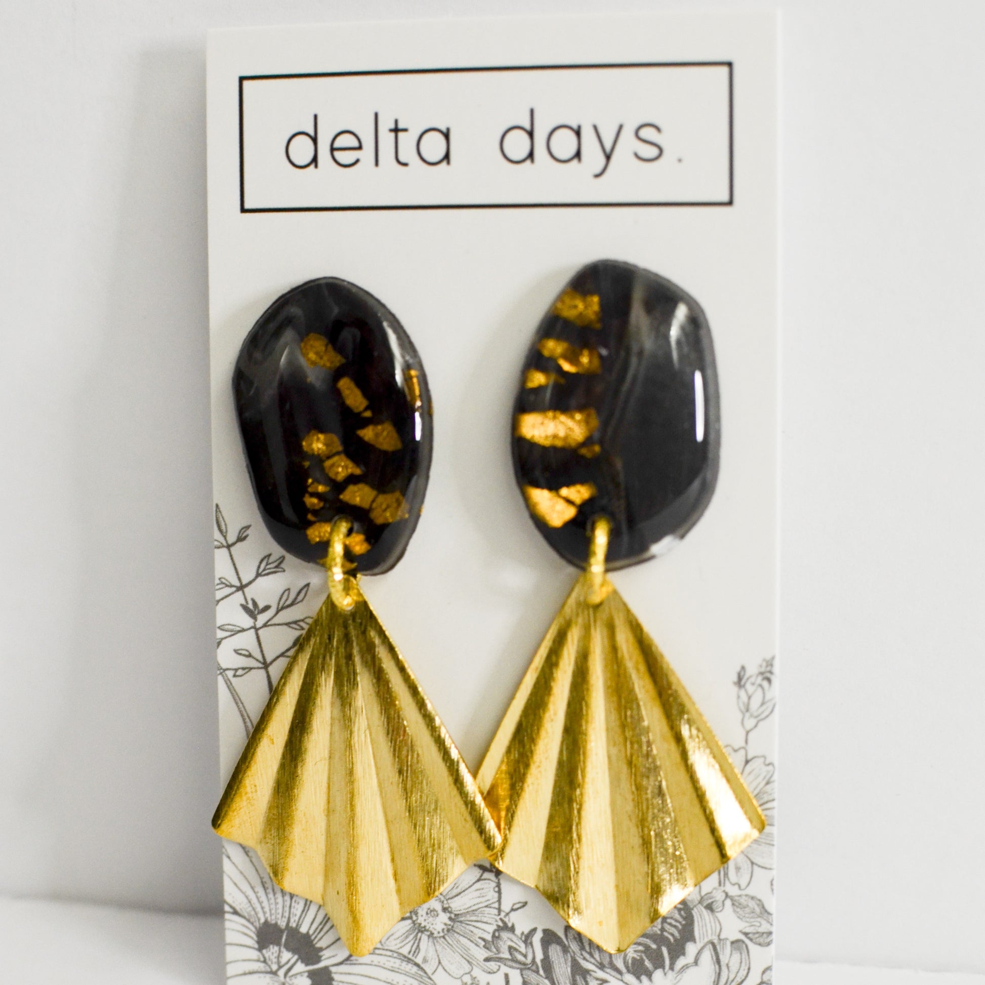 12 Delta Days. X Details - The Details Boutique